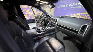 Porsche Cayenne 2016