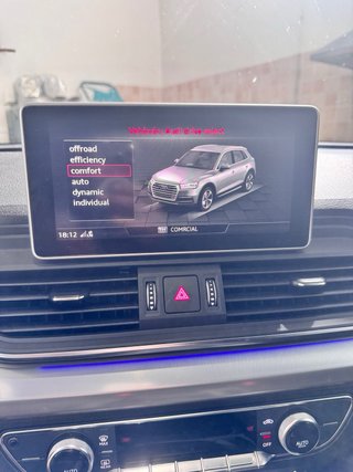 Audi Q5 black line 2019