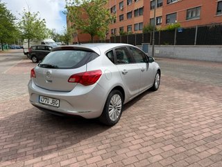 Opel Astra 1.6 gasolina 5 PUERTAS