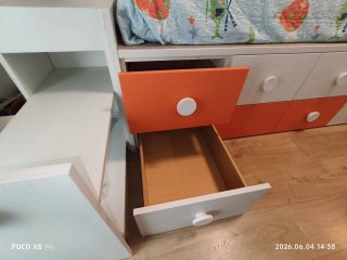 Dormitorio juvenil cama compacta armario