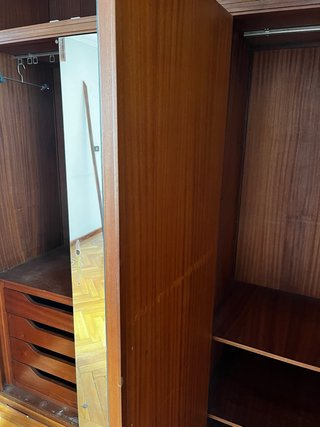Armario empotrado madera y espejo