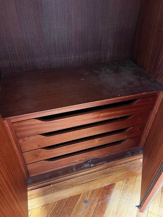 Armario empotrado madera y espejo