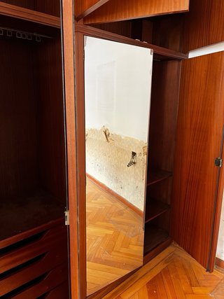 Armario empotrado madera y espejo