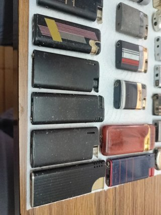 Mecheros antiguos de marca japonesas