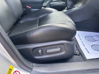 Toyota Avensis 2007 diesel 2.2  150cv pegatina b
