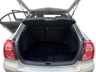 Toyota Avensis 2007 diesel 2.2  150cv pegatina b