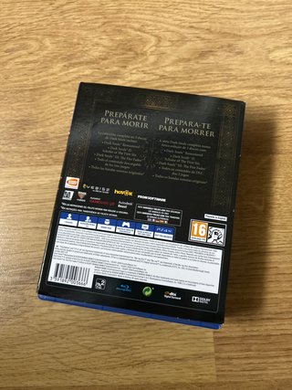 Dark Souls Trilogy PS4 (PlayStation 4)