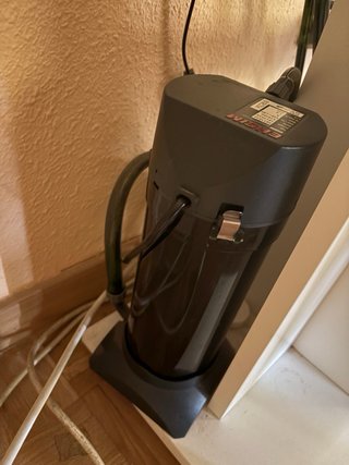 Acuario completo con mueble, filtro y calentador