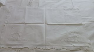 Lenzuolo e federe vintage ricamato cotone