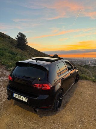 Volkswagen GTI PERFORMANCE