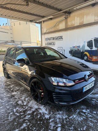 Volkswagen GTI PERFORMANCE