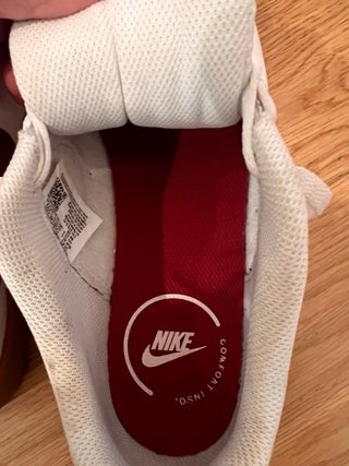 Zapatillas Nike Piel Blancas y Rojas