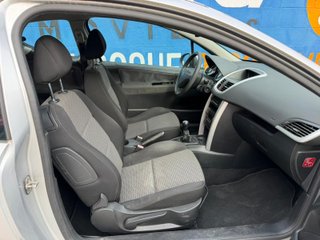 Peugeot 207 2010