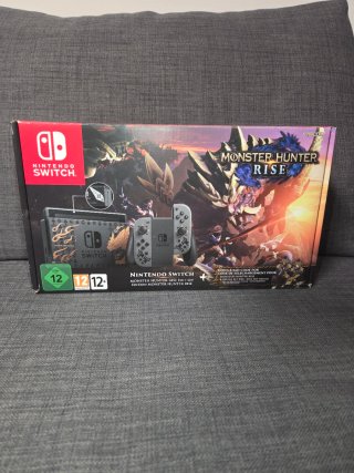 Nintendo Switch Monster Hunter Rise in Garanzia