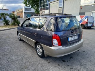 KIA Carens 2001