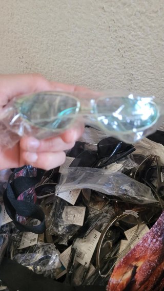 Lote 100 Gafas de Sol Moradas y Azules burdeos neg