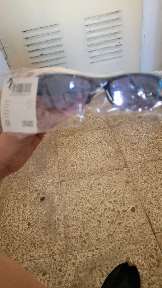 Lote 100 Gafas de Sol Moradas y Azules burdeos neg