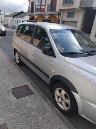KIA Carens 2003