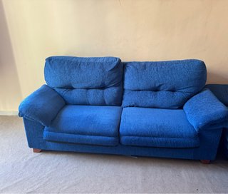 Sofá azul de tela