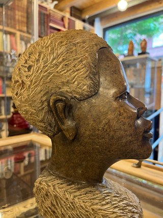 Busto piedra maciza tallada arte tribal