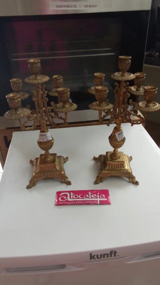 Pareja Candelabros Bronce
