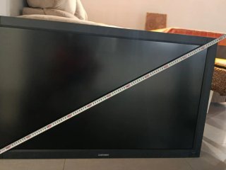 Monitor Mitsubishi Negro