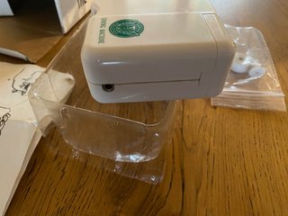 Macchina da cucire portatile a batteria