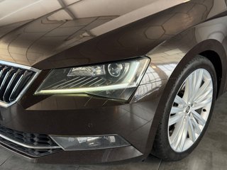Skoda Superb Combi 2.0 TSI 206kw (280CV) Sport Line