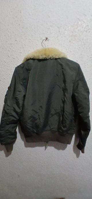 Chaqueta Alpha Industries Verde y Beige