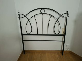 Cabezal cama individual 105 cm. de forja negro