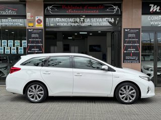 Toyota Auris Touring Sports 1.8H 136cv *Active*