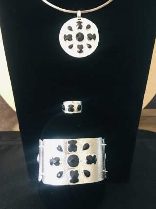 Colgante Tous Plata Mate y Ónix Negro