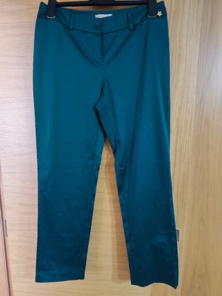 Pantalón verde elegante