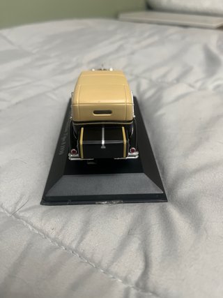 Coche clasico Isotta Fraschini 1/43