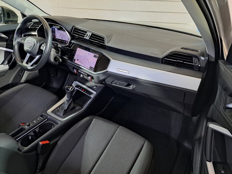 Audi Q3 Advanced 35 TDI 2022, foto 9