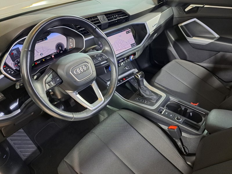 Audi Q3 Advanced 35 TDI 2022, foto 7
