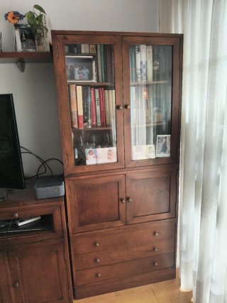 Mueble de salón de madera
