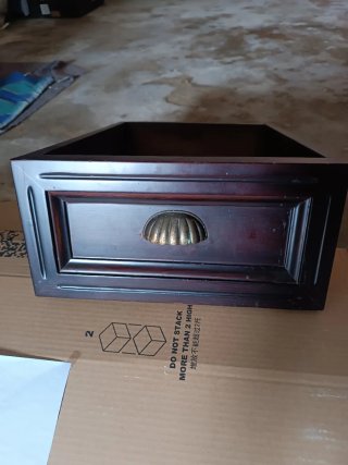 Platero e mobile dispensa rustico in legno massello