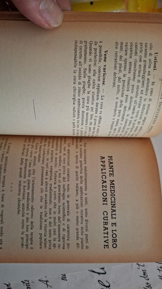 Libro vintage Piccola enciclopedia medica del 1944
