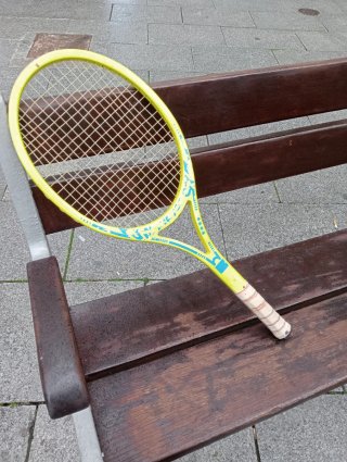 Raqueta de tenis amarilla Player