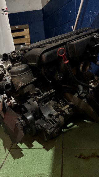 Motor BMW M52TÜB28