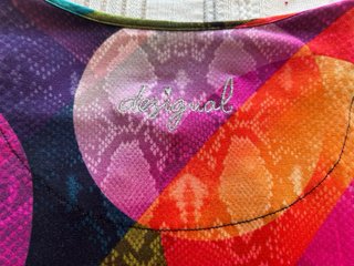 Camiseta Desigual Manga Larga Estampada