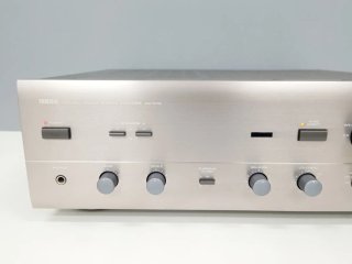 Amplificador Yamaha AX-570 Gris
