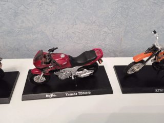 Colección 5 Motos Maisto
