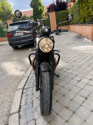 Triumph Street Twin ABS 2019 Negra 8.000k
