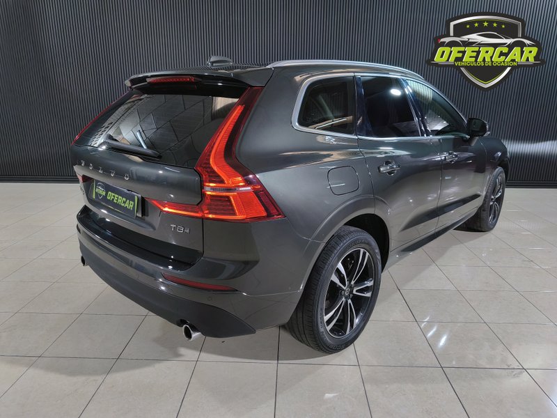 Volvo XC60 2021, foto 4