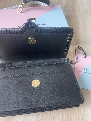 Borsetta Chiara Ferragni nera con tracolla