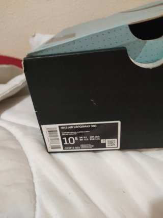 Zapatillas Nike Mid Top Negro y Verde Agua
