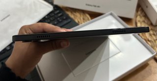 Tablet Samsung Negra con Teclado