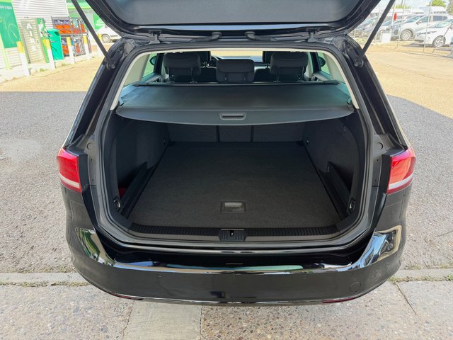 VW Passat Advance&Navi 2.0TDI 150Cv DSG Variant
